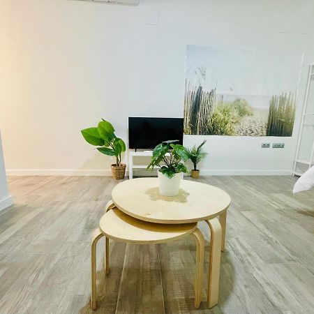 Acogedor Y Bien Situado P6 Apartman Málaga Kültér fotó
