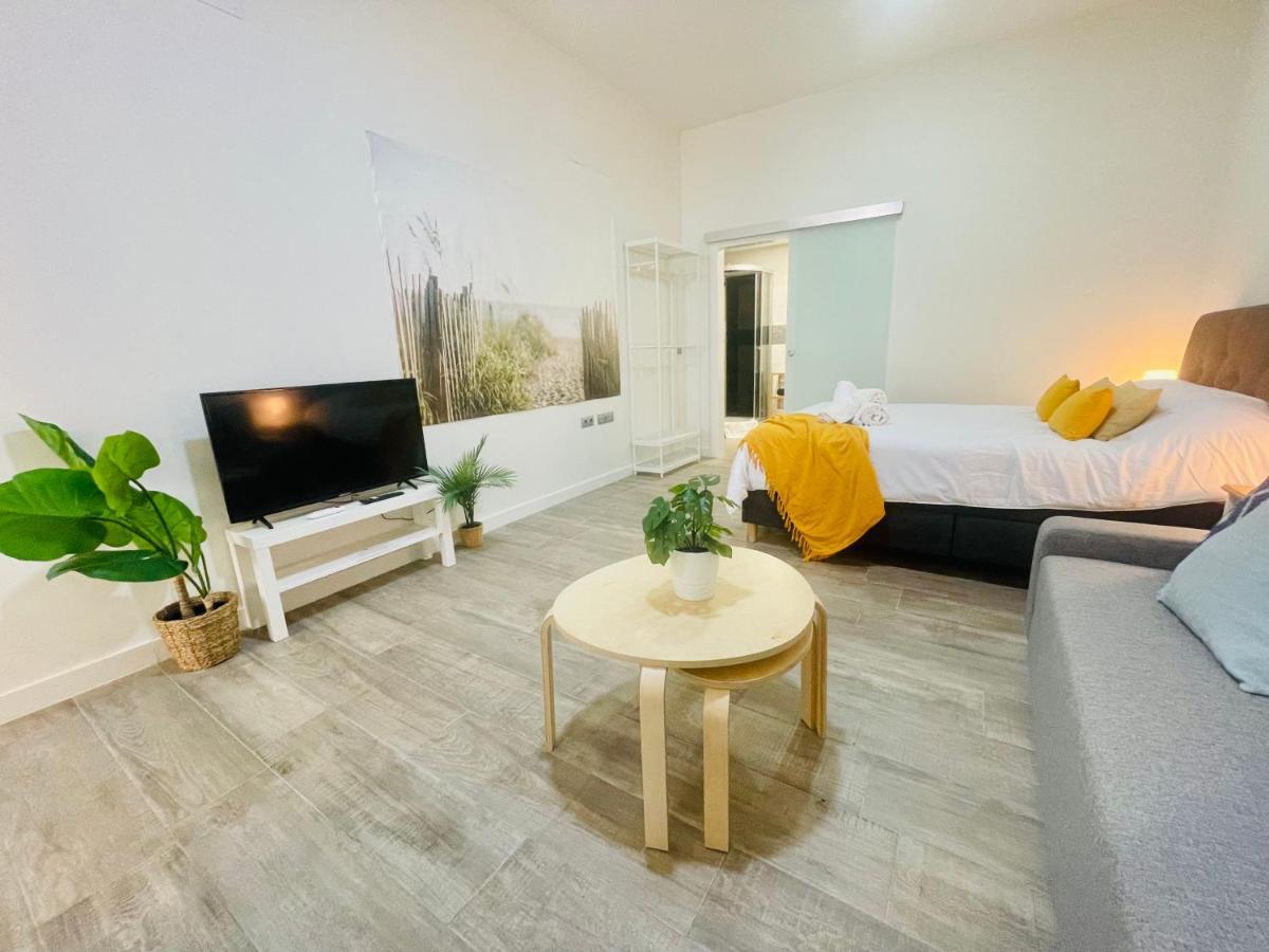Acogedor Y Bien Situado P6 Apartman Málaga Kültér fotó